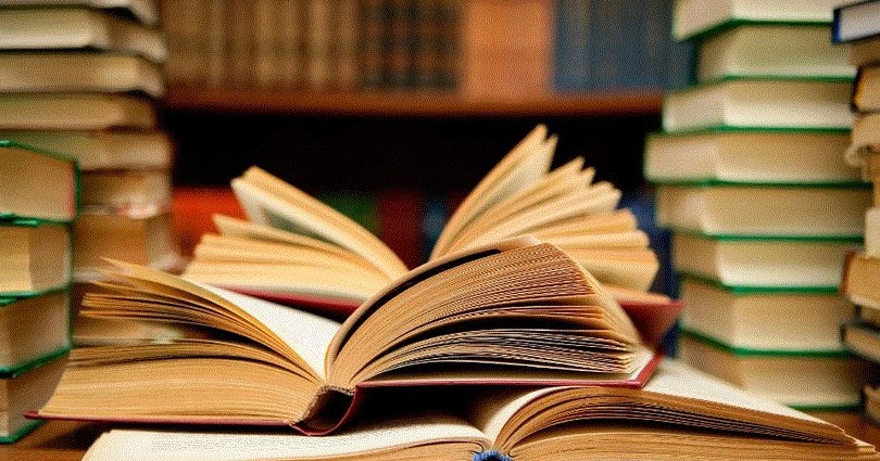 Tak Ada Kata Terlambat Mengejar Ilmu