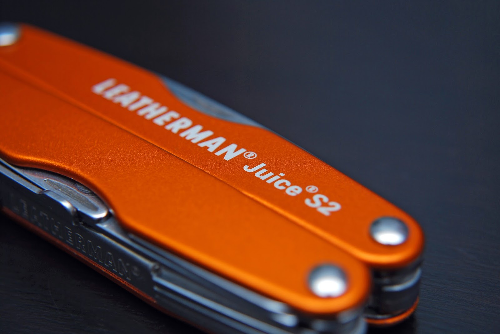 Tactical Oatmeal Leatherman Juice S2