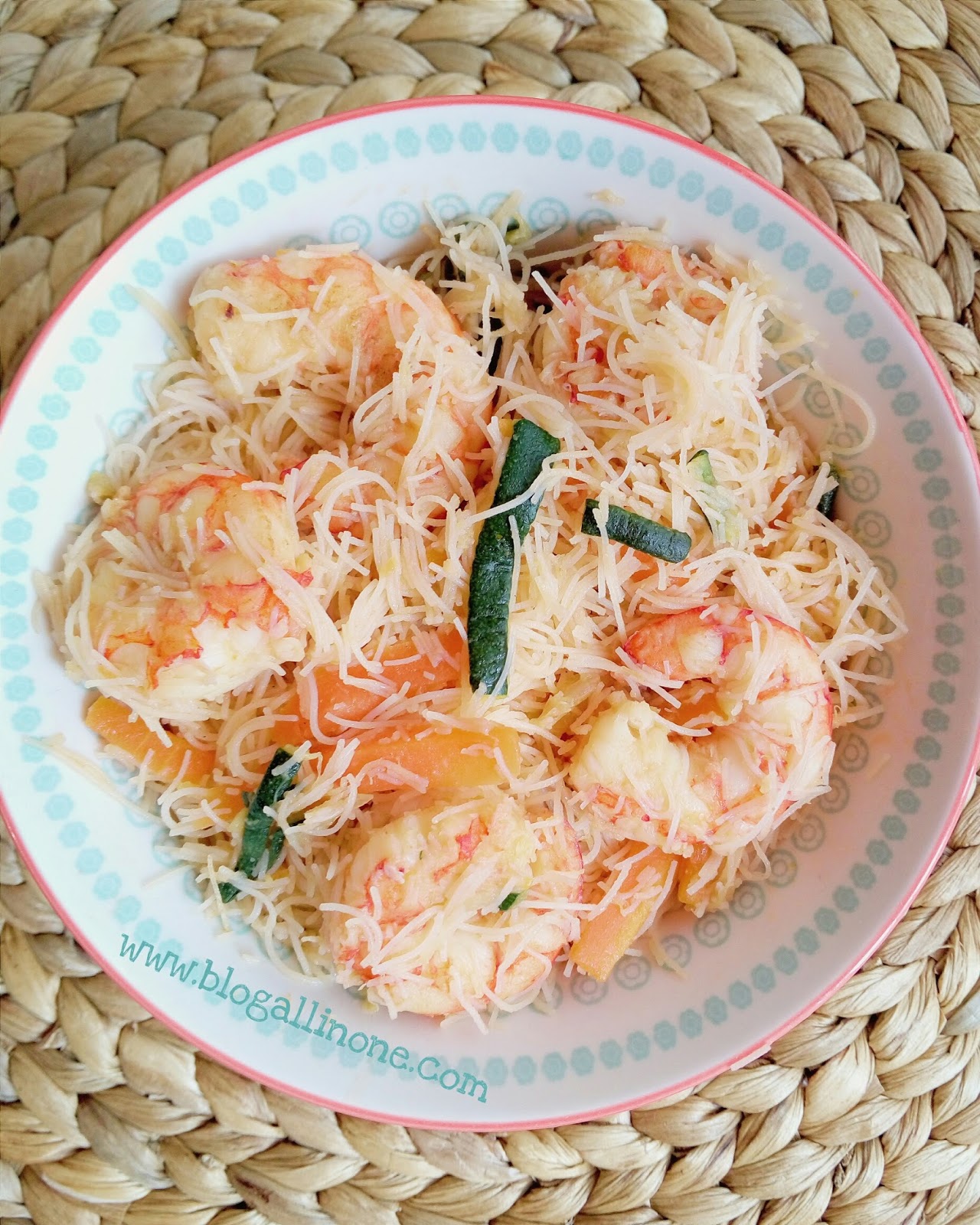 Arriba 18+ Foto fideos de arroz con gambas y verduras El último Arriba 18+ Foto fideos de arroz con gambas y verduras El último