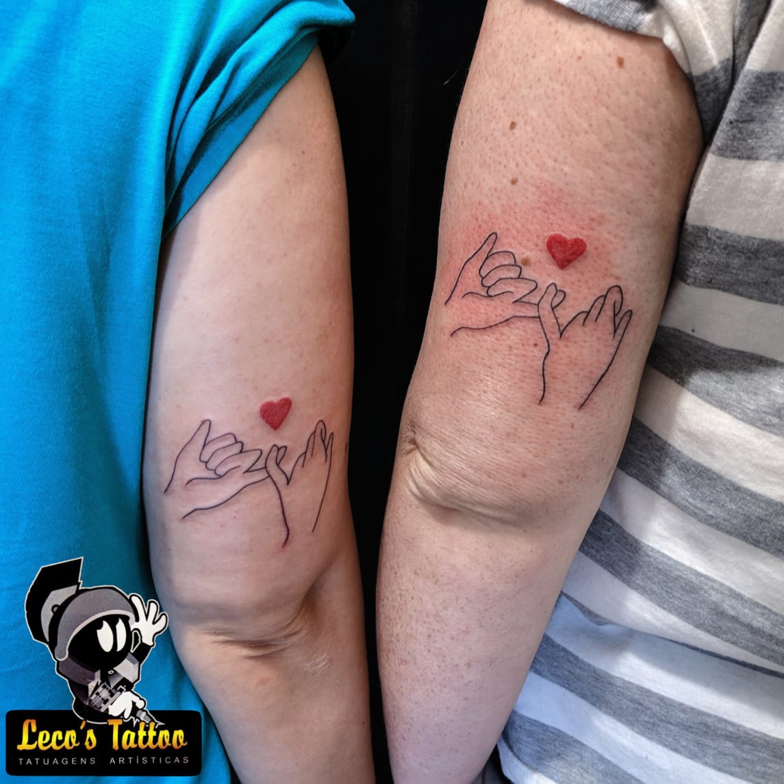 Leco's Tattoo: Mão com terço