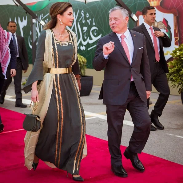 Queen Rania carried Chloé Nile bracelet bag. Queenrania wearing Tiigan fine jewelry earring. Princess Salma