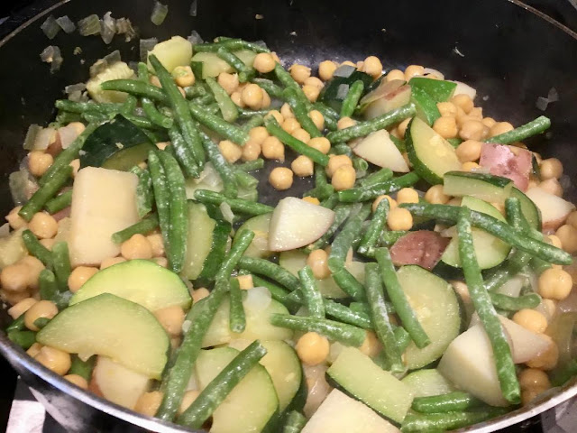 chickpeas and vegetables