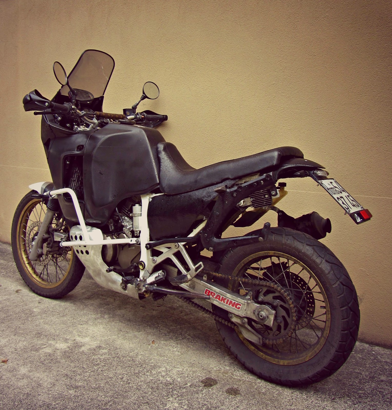 Honda africa twin rd04