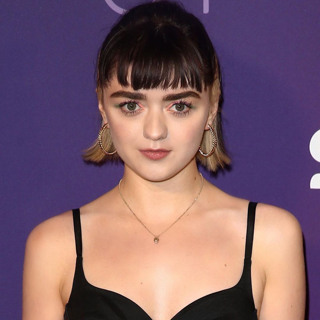 Maisie Williams – Social Media 02-Mar-2020 | RitzyStar