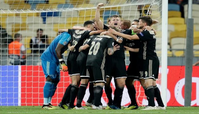 نتيجة مباراة أياكس أمستردام وبي إس في آيندهوفن بتاريخ 27-07-2019 كأس السوبر الهولندي نتيجة مباراة أياكس أمستردام وبي إس في آيندهوفن بتاريخ 27-07-2019 كأس السوبر الهولندي