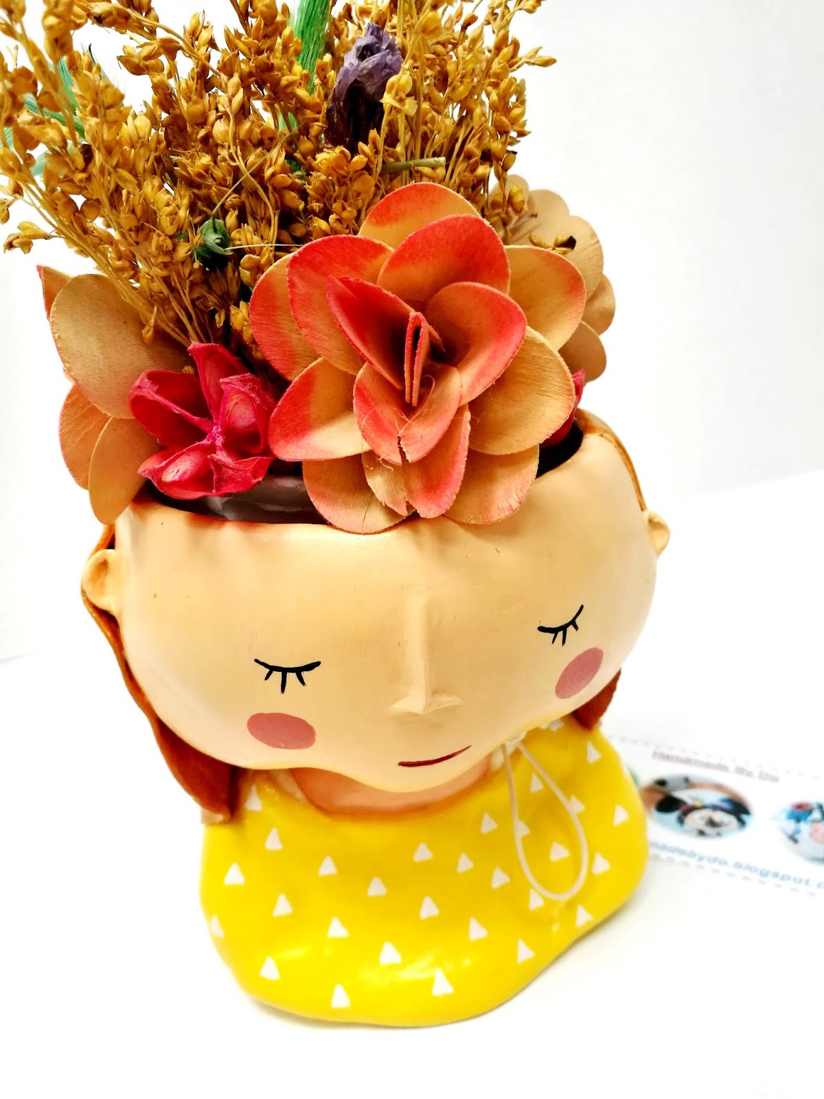 Handmade By Do Hand made flower stand from ceramic air dry clay