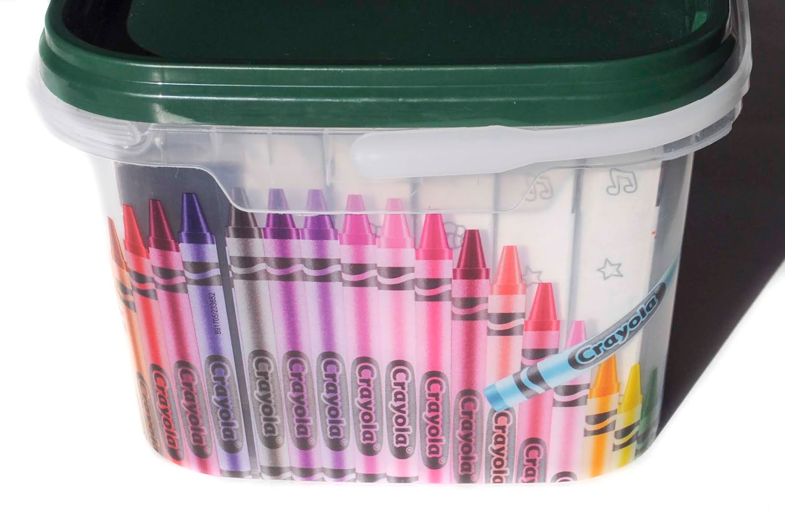 Crayola Crayon Tub (240 Ct), Bulk Crayon Set for Costa Rica