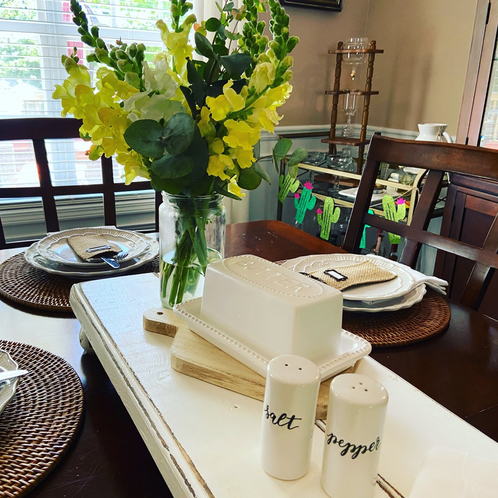 Simple Dining Room Table Decor My Glittery Heart