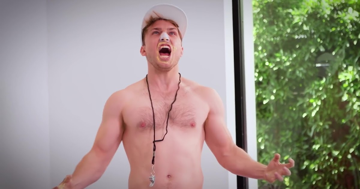 ausCAPS: Shayne Topp shirtless in Every Summer Job Ever