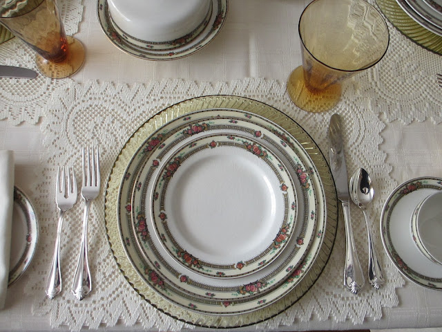 The Welcomed Guest: Vintage Dinnerware and Depression Glass Tablescape