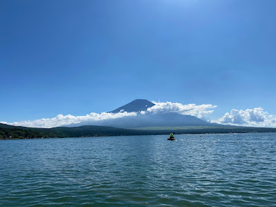 山中湖でパックラフト