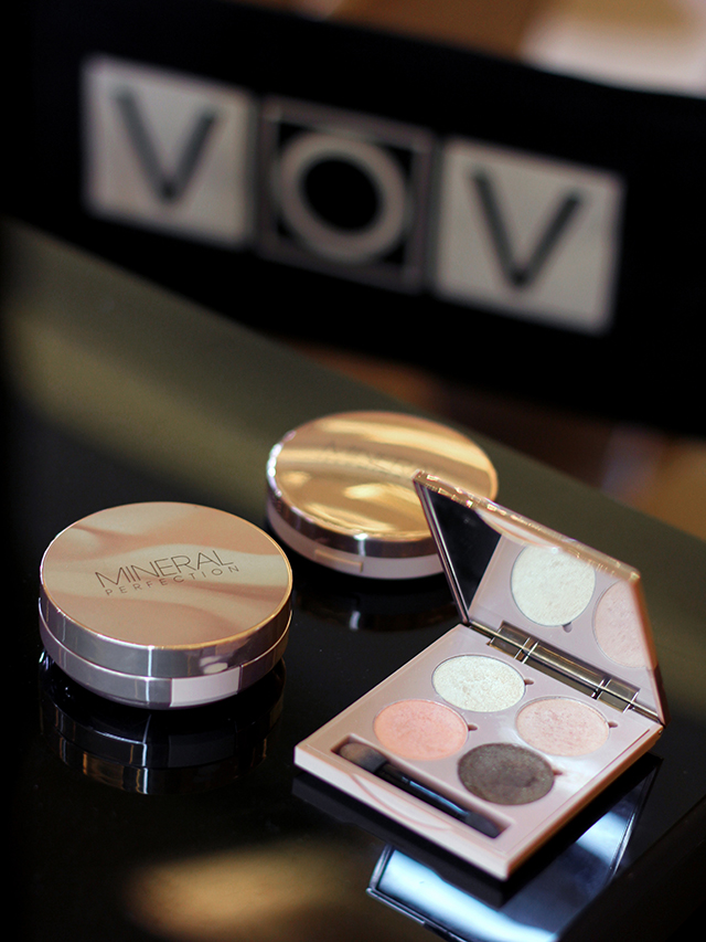 From the makeup demo on that day, basically the MUA showed us how to create glowing Korean