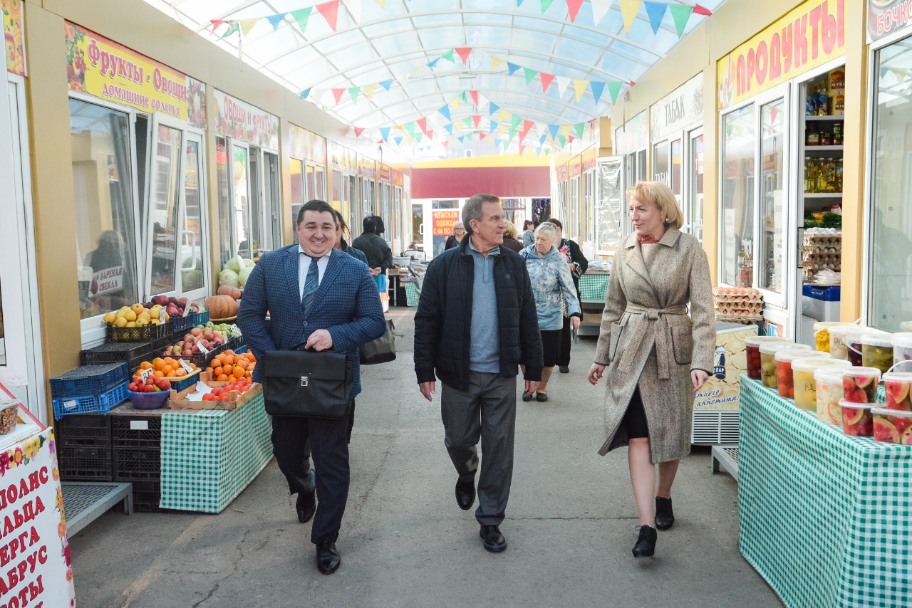 новая школа на зорге ростов. школа зорге ростов привоз. школа на зорге ростов новая 2022. зорге 13в рынок привоз. школа 60 на привозе.