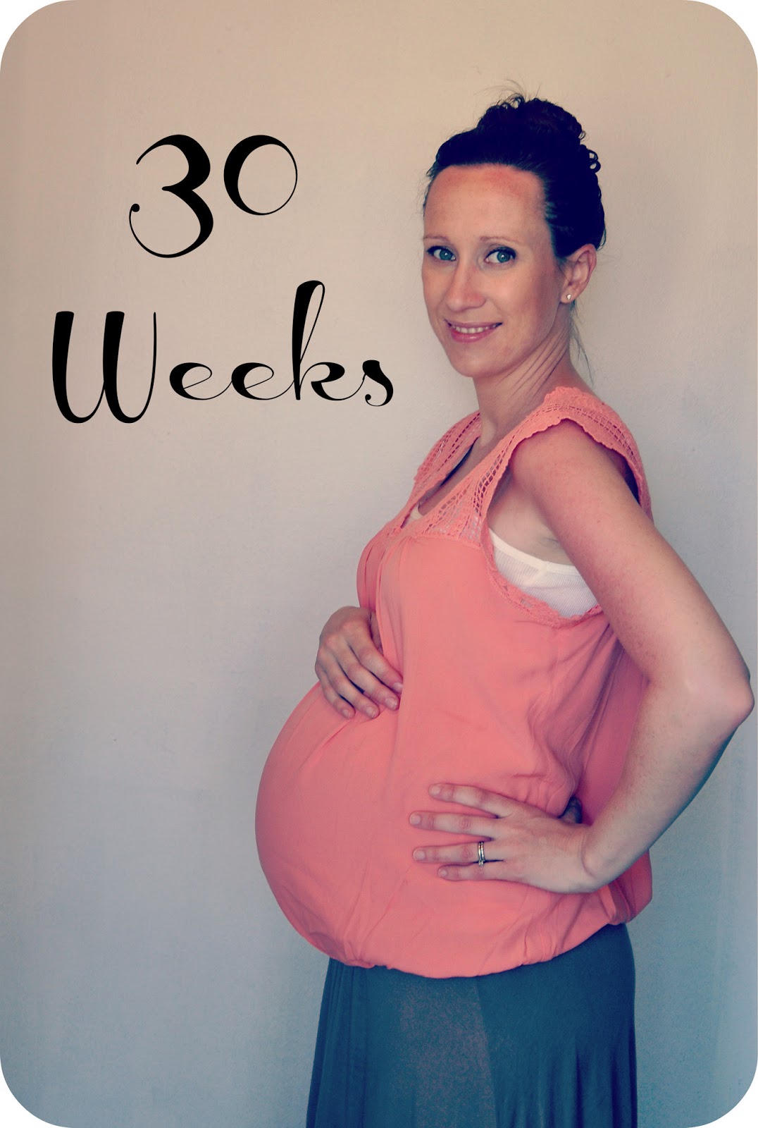Беременность 30 недель отзывы. 30 Я неделя беременности. 30 Я неделя беременности фото. Девушка на 30 неделе беременности.