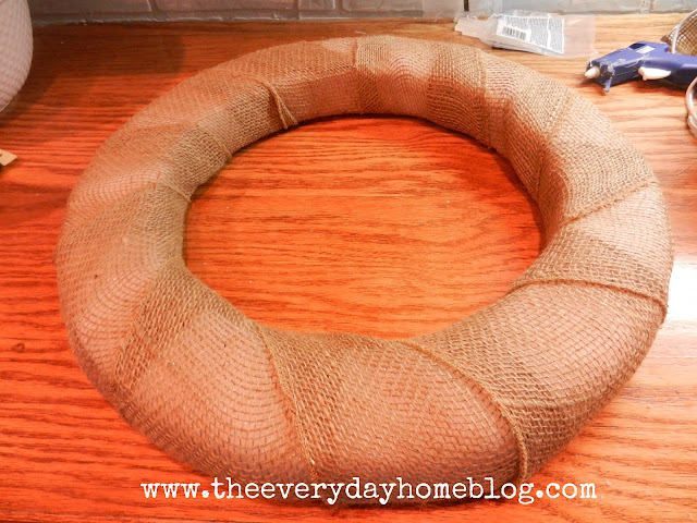 Burlap Wreath Instructions by The Everyday Home #burlap #wreaths #crafts #DIY #michaels