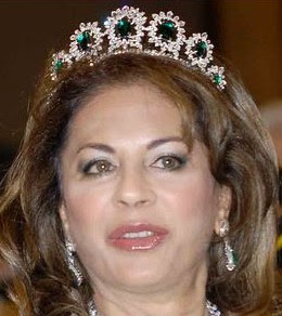 emerald tiara queen sultanah kalsom pahang malaysia