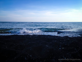 Natural Ocean Waves Sand And Beach Barrier In The Clear Blue Sky In The Morning North Bali Indonesia