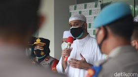 Adik Jelaskan Maksud Ucapan Syekh Ali Jaber Ingin Diamakamkan di Lombok