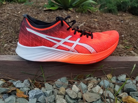 asics magic speed yellow