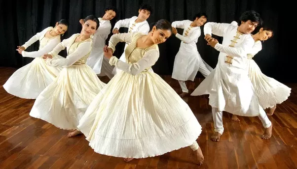 kathak dance class training trivandrum