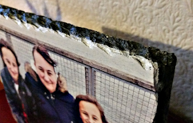 The edges of the Slate Photo Panel