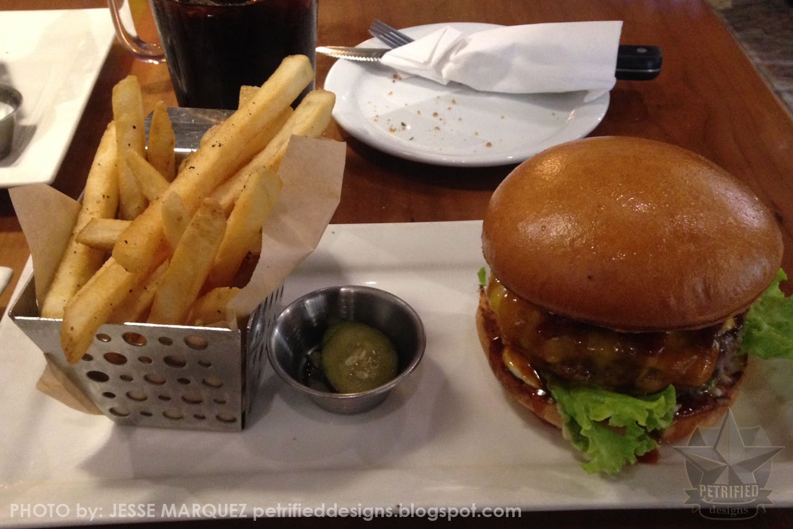 Randomly Random I Tried Chili's Ultimate Bacon Burger