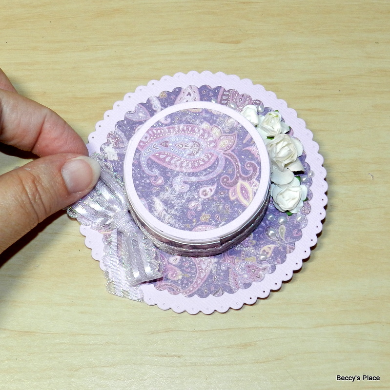 Beccy's Place Tutorial Hat Easel Card