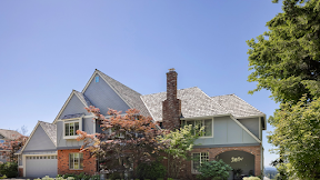 Relocating to Oregon? Take Advantage of Forest Heights' Real Estate Advantages