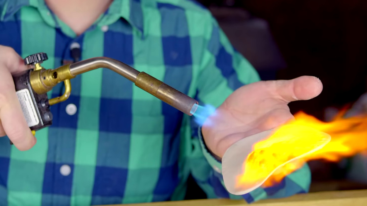 How To Find Fireproof Clothing Material? Workwear Fabrics