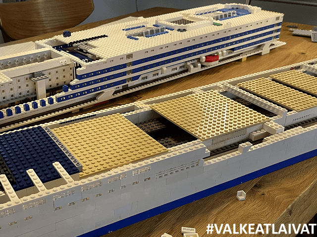Lego ferry