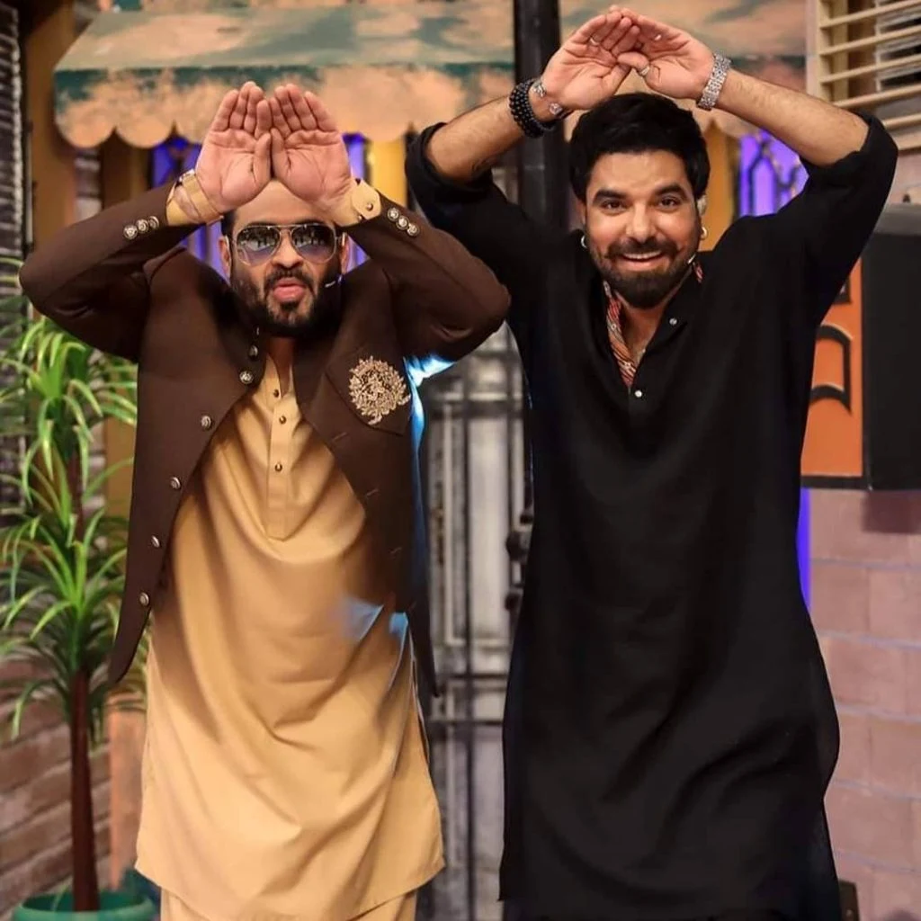 Amar Khan and Yasir Hussain Gorgeous Pictures from Jeeway Pakistan