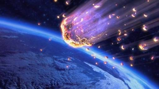 Proses terbakarnya meteoroid dikenal dengan peristiwa