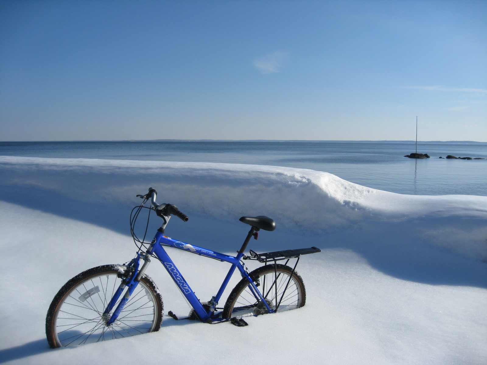 riding bicycle in winter