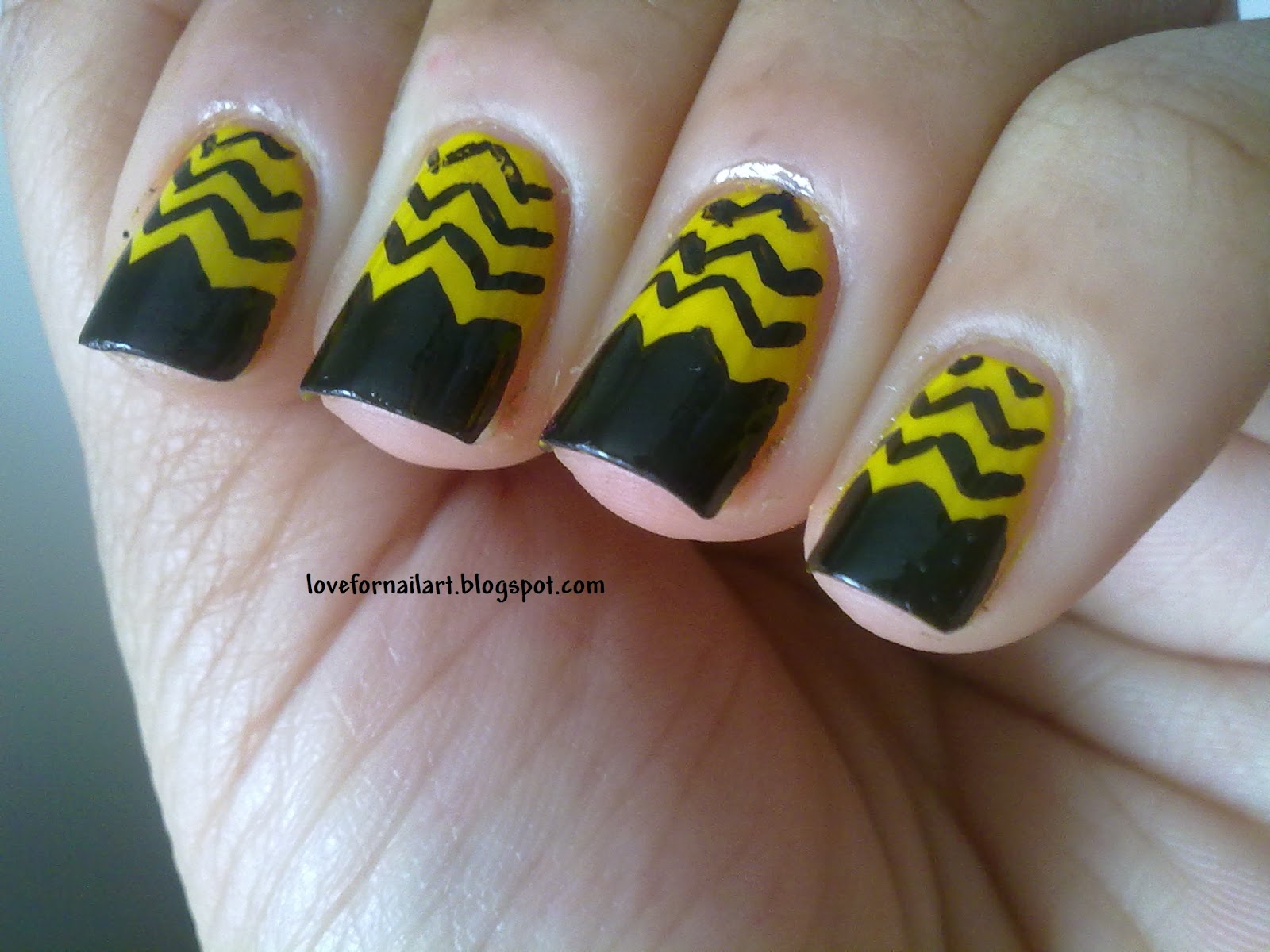 Love For Nail Art Zig Zag Day 8 April 30 Day Nail Art Challenge