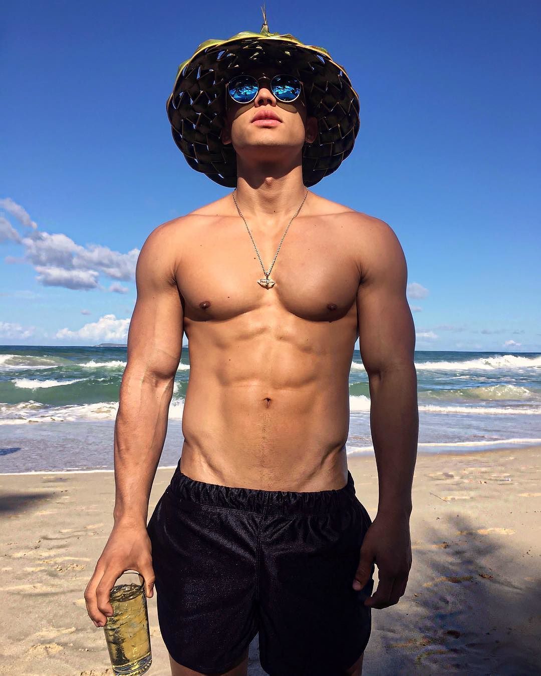 hot-fit-shirtless-beach-guys-slim-body-abs-sunglasses-drinking