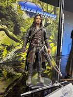 Diamond Select Lord of the Rings Action Figures Aragorn
