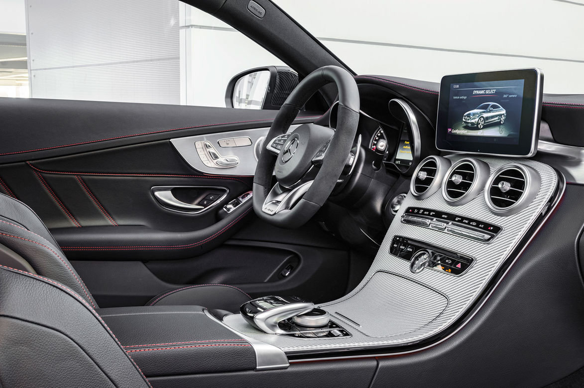 File Mercedes Amg Cla45 4matic Coupe C117 Interior Jpg Wikimedia Commons