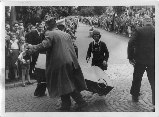 2. Bergsträßer Seifenkistlrennen 1951 - Fotos: Privatarchiv Klaus Hübner, Bensheim