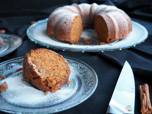 Bundt de zanahorias, almendras y esoecias