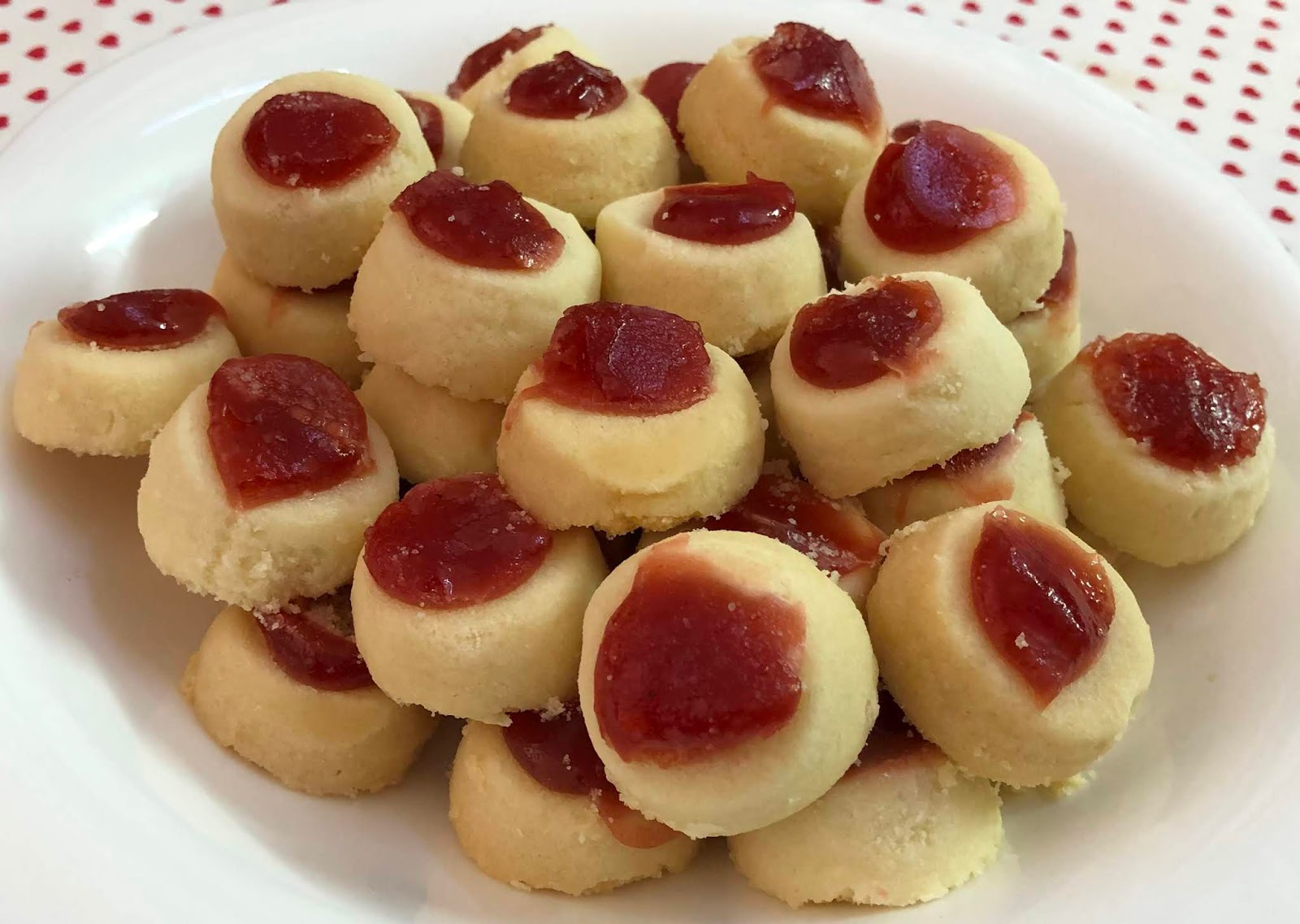 Biscoitinho mantecal com goiabada Conheça Minas na Cozinha