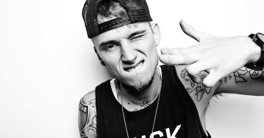 Lirik Machine Gun Kelly Love Race Dan Terjemahan Arti Lirik Lagu Barat