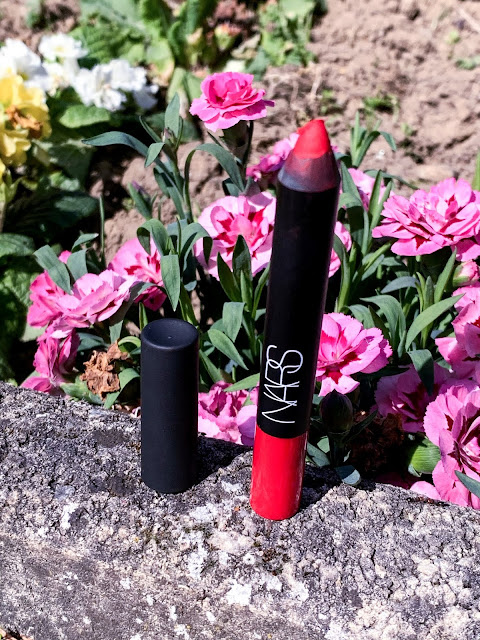 Dragon Girl Nars