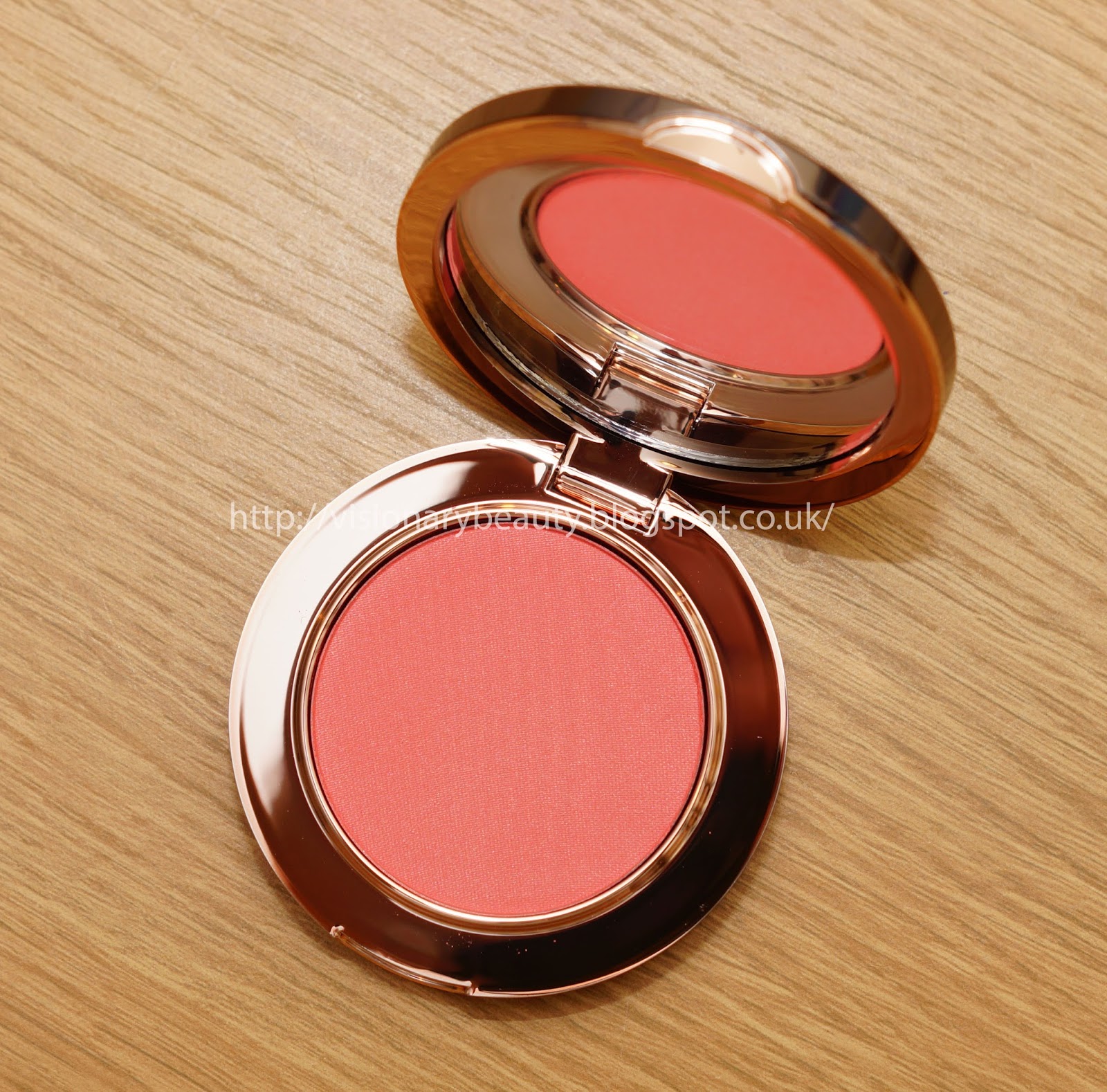 delilah blusher