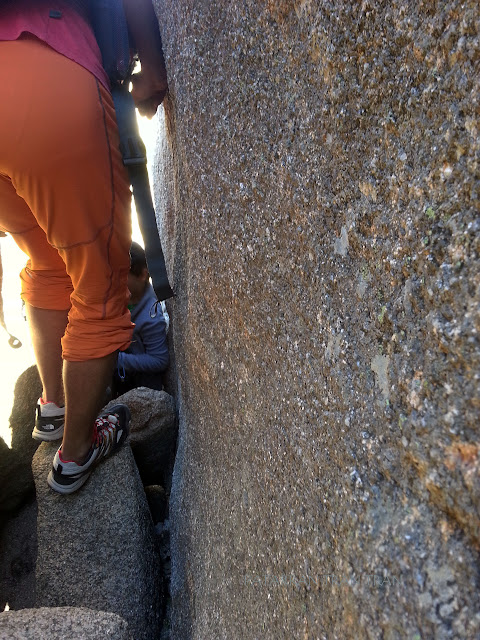 El Yelmo con niños. La Pedriza. Parque Nacional de Guadarrama.