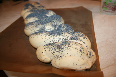 Braided bread