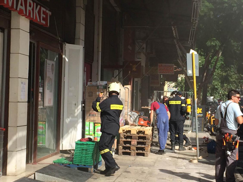 TΩΡΑ- Πυρκαγιά σε σούπερ μάρκετ TΩΡΑ- Πυρκαγιά σε σούπερ μάρκετ
