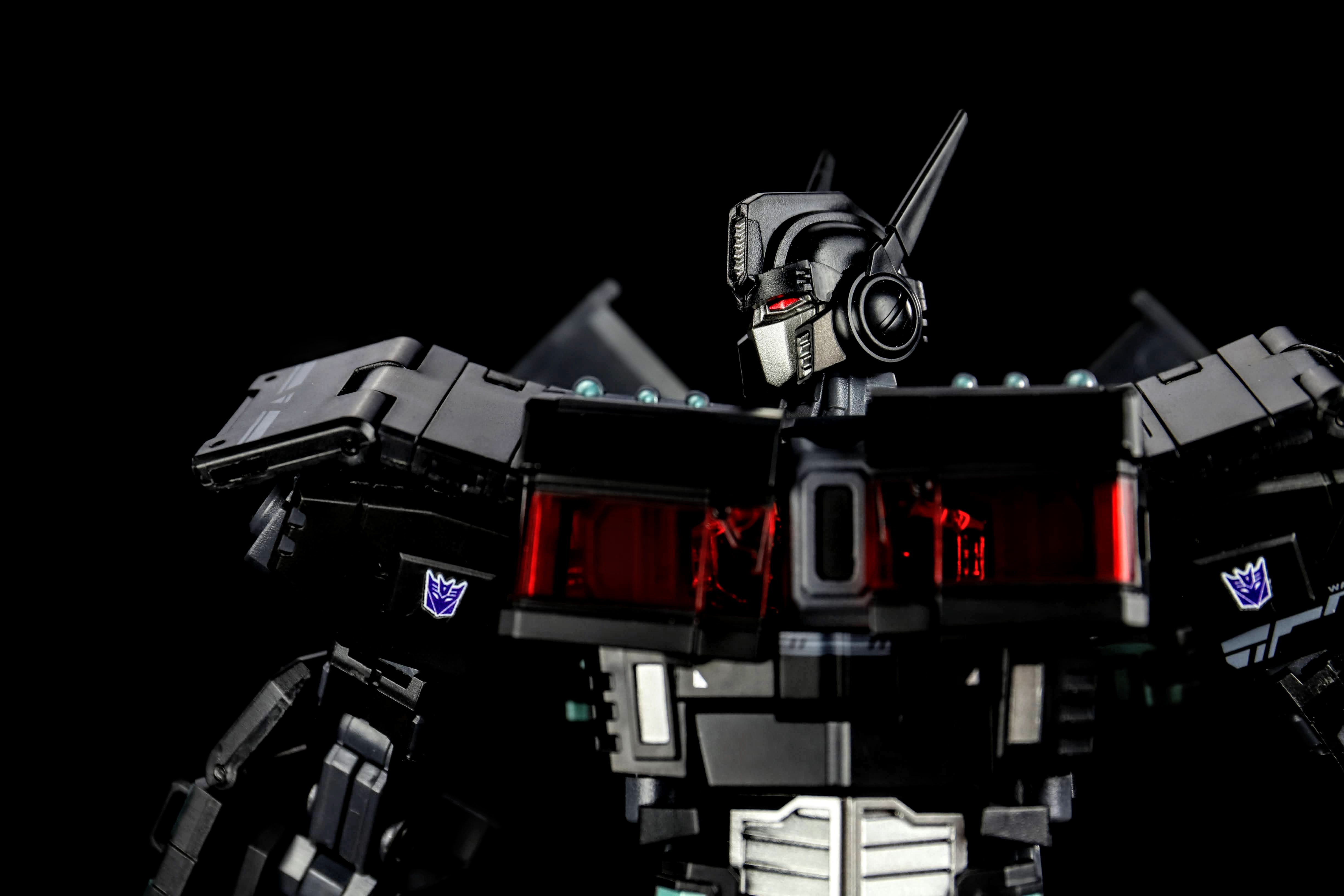 [Transformers] Gcreation GDW01B Darkeness Maxmas IDW Nemesis Prime