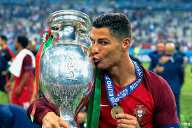 CristianoRonaldo Cristiano-ronaldo