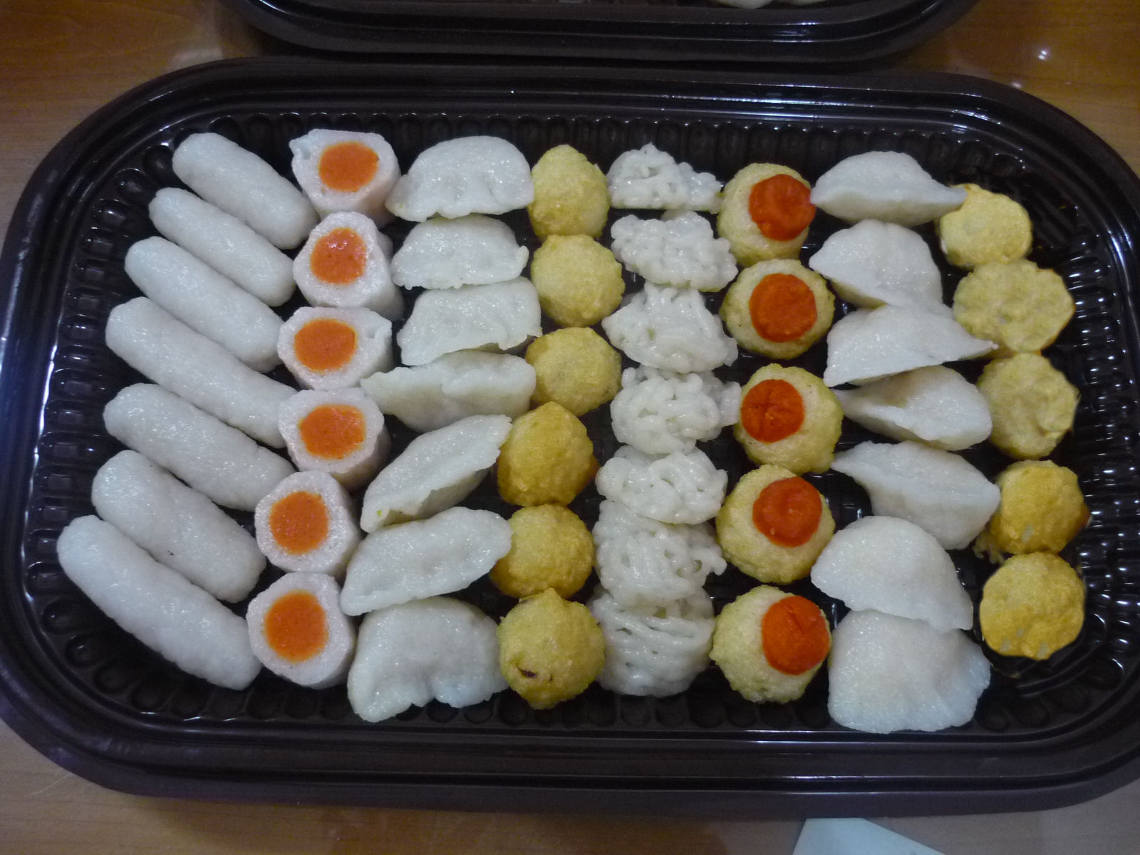 VALENTINE RESTO &amp; BAKERY: Pempek Imut Oleh Oleh Khas Jambi