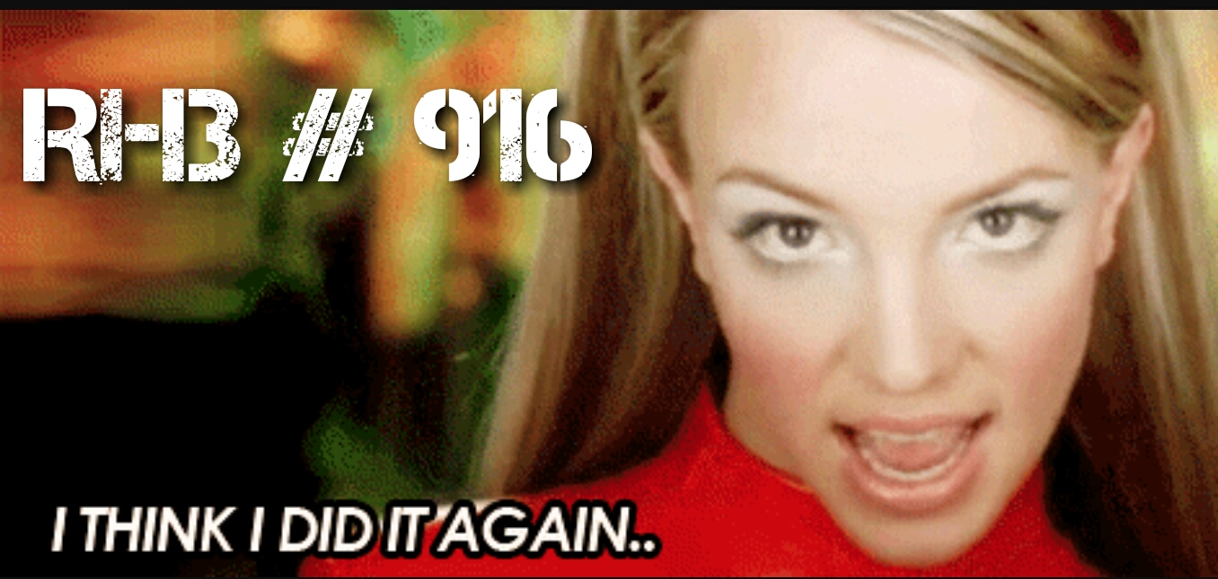 Doing again песня. Бритни упс ай дид ИТ эгейн. Бритни Спирс i did it again. Britney Spears oops!... I did it again (2000) обложка. Бритни Спирс гифка упс.